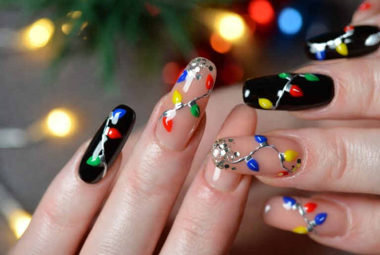 20 Christmas Nail Ideas 2025 – Trendy, Classy & Aesthetic Holiday Nails