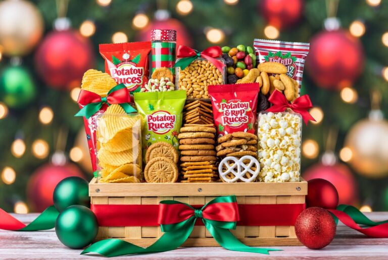 12 Unique Christmas Gift Baskets for 2026 – Perfect Holiday Gift Ideas