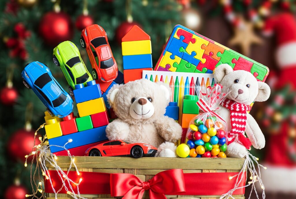 12 Unique Christmas Gift Baskets for 2026 – Perfect Holiday Gift Ideas 11 kids basket